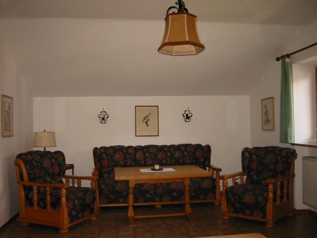 Familien-Bauernhof-Berghammer Rotta Szoba fotó